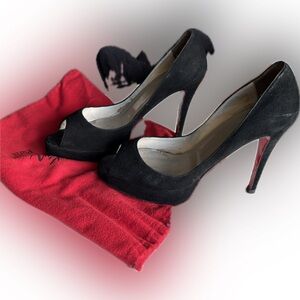 Louboutin black ultrasuede peep toe heels size 38.5